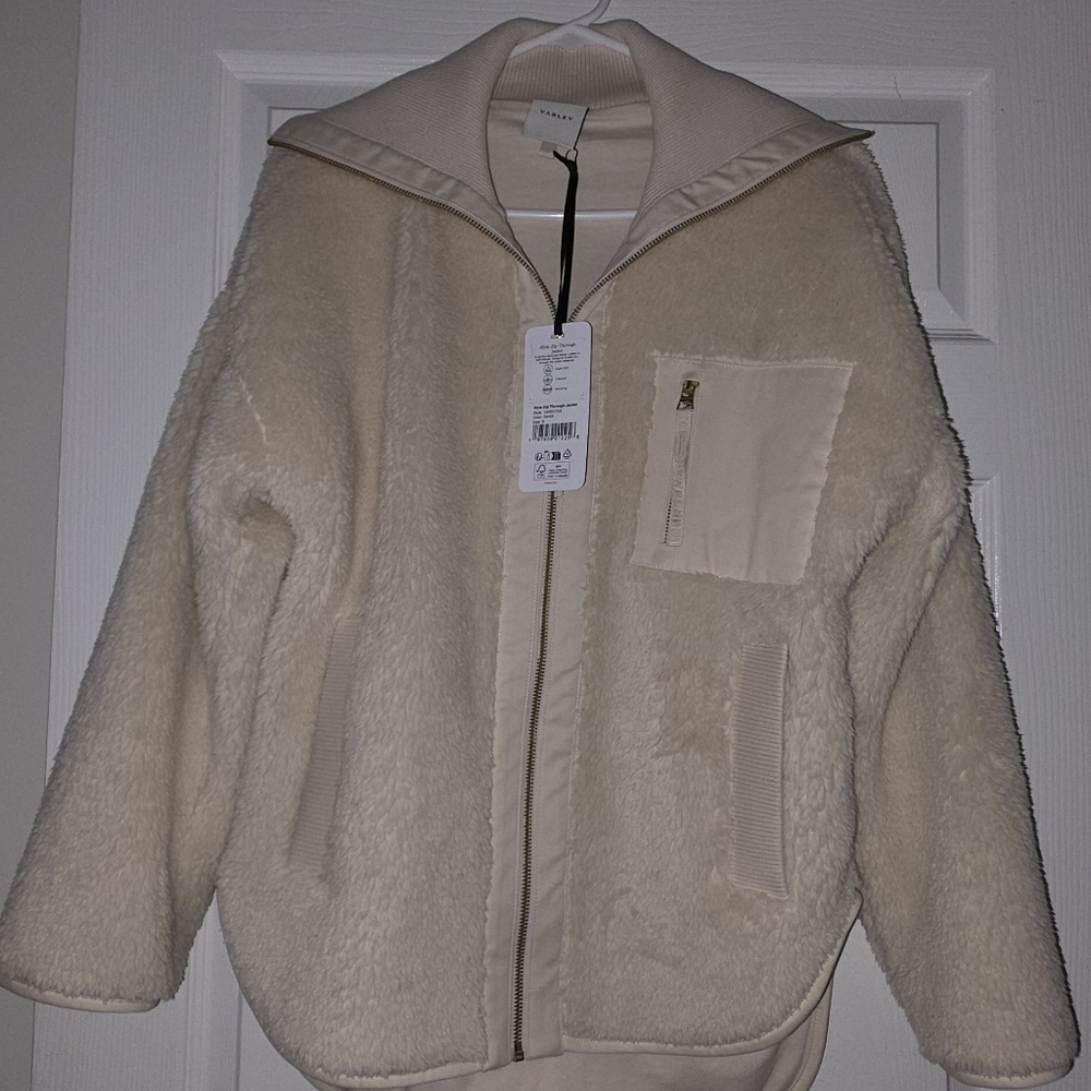Women's Cream Sherpa Jacket - Picture 7 of 8